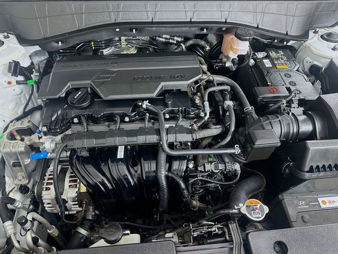 Certified 2025 Hyundai Kona SEL image 29