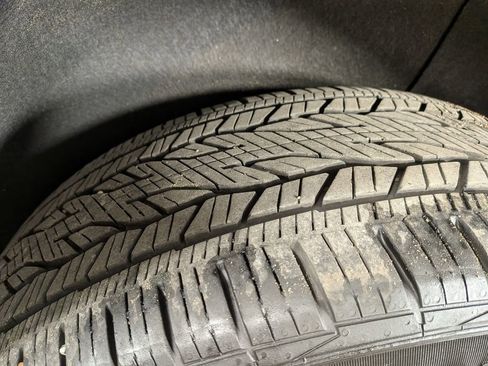 Certified 2025 Buick Enclave Sport Touring image 16