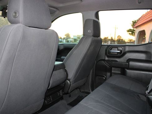 Used 2021 Chevrolet Silverado 1500 Custom image 25