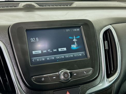Used 2018 Chevrolet Equinox LT FWD image 21