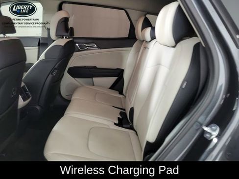 Used 2024 Kia Sportage EX image 15