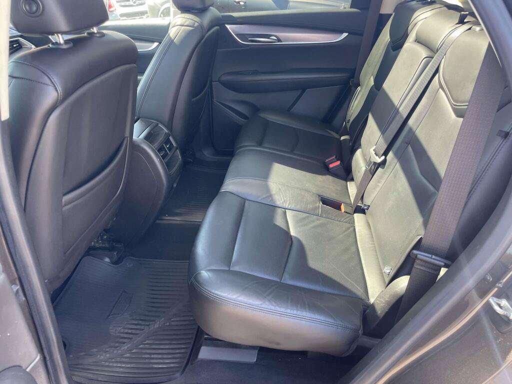 Used 2019 Cadillac XT5 Luxury AWD/4WD image 17