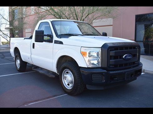 Used 2016 Ford F250 XL image 3