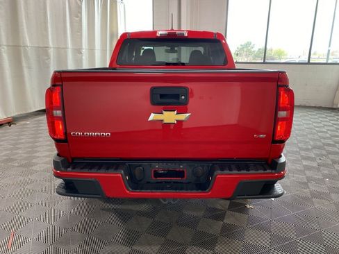 Used 2019 Chevrolet Colorado W/T w/ WT Convenience Package AWD/4WD image 6