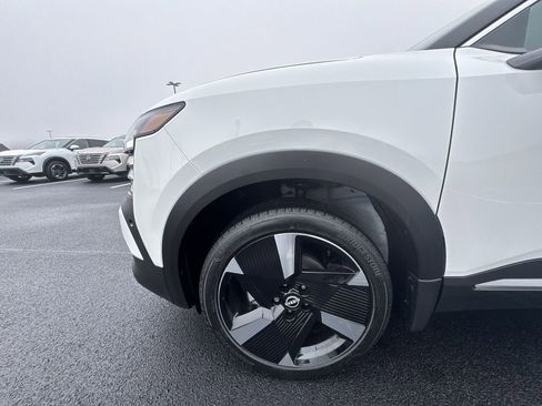 New 2025 Nissan Kicks SR image 10