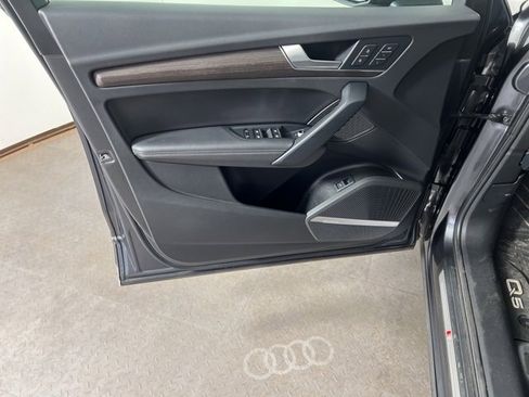 Certified 2023 Audi Q5 2.0T Premium Plus w/ Premium Plus Package image 17
