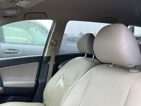 Used 2008 Toyota RAV4 2WD image 10