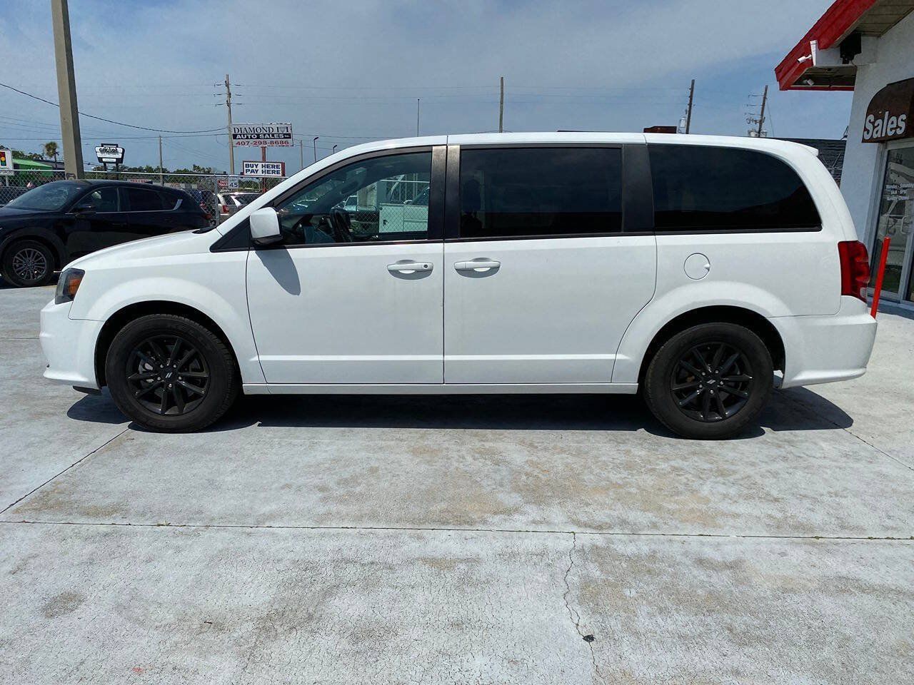 Used 2019 Dodge Grand Caravan GT FWD image 5