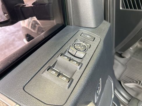 Used 2017 Ford F250 Lariat w/ Lariat Ultimate Package image 42