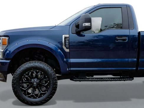 Used 2020 Ford F250 XL w/ STX Appearance Package image 11