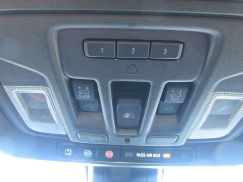 Used 2023 Chevrolet Silverado 2500 High Country w/ Z71 Off-Road Package image 40