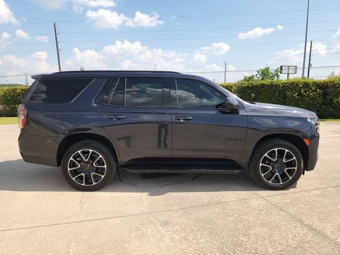 Used 2024 Chevrolet Tahoe RST RWD image 4