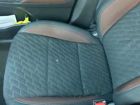 Used 2023 Nissan Kicks SR FWD image 4