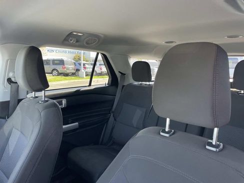 Certified 2023 Ford Explorer XLT RWD image 23