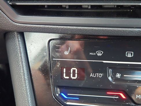 Used 2025 Volkswagen Jetta Sport FWD image 19