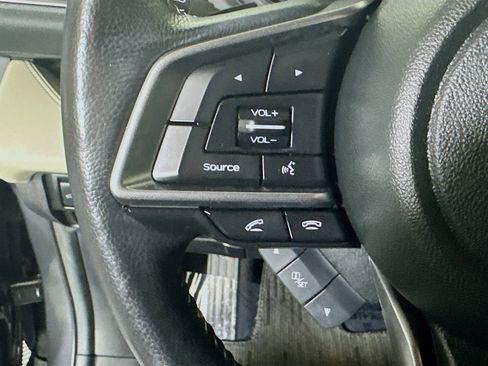 Used 2022 Subaru Ascent Limited AWD/4WD image 16