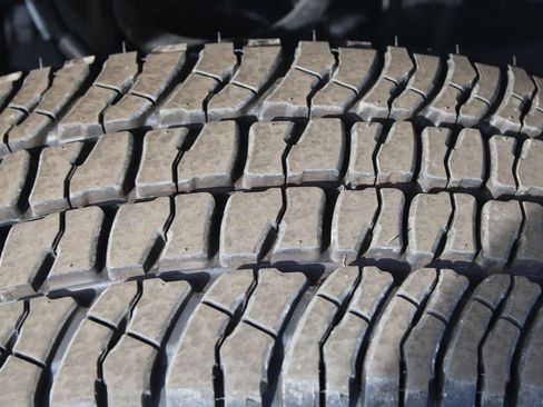 Used 2025 Ford F250 XLT image 25