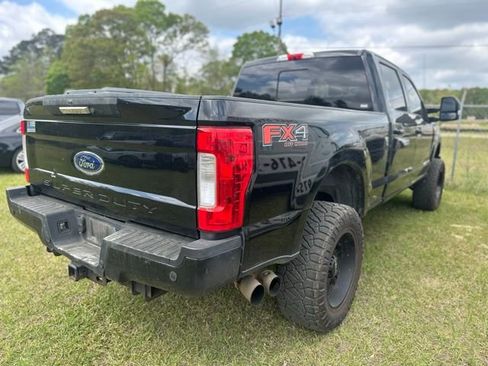 Used 2019 Ford F250 Lariat image 4