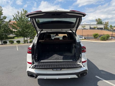 Used 2023 BMW X5 xDrive45e w/ M Sport Package AWD/4WD image 15