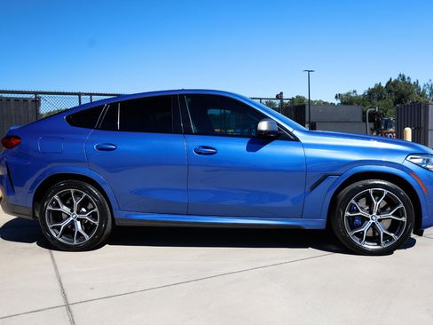 Used 2020 BMW X6 M50i image 15