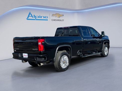 Used 2023 Chevrolet Silverado 2500 High Country w/ Z71 Off-Road Package image 5