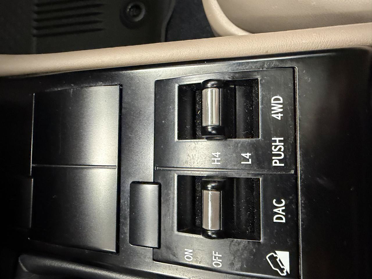 Used 2021 Lexus GX 460 Premium w/ Premium Plus Package AWD/4WD image 25