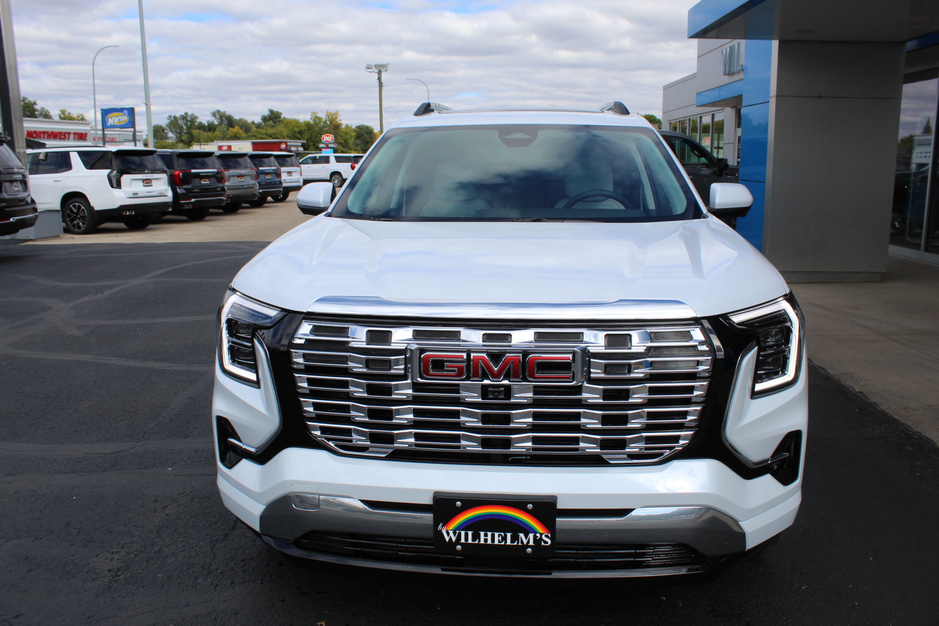 New 2027 GMC Terrain Denali w/ LPO, Floor Liner Package AWD/4WD image 5