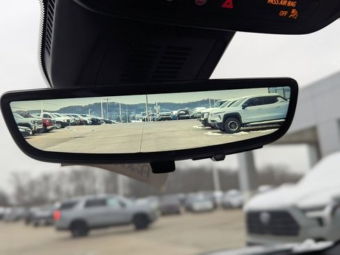 New 2026 Chevrolet Equinox LT image 28