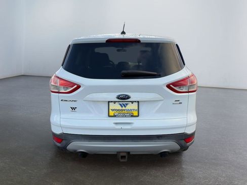 Used 2013 Ford Escape SE w/ Class II Trailer Tow Pkg image 4