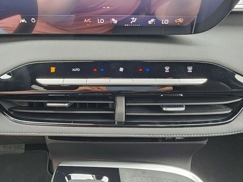 New 2026 Buick Enclave Sport Touring w/ Super Cruise Package image 31