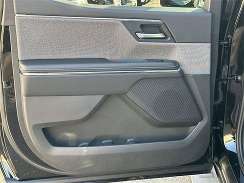 New 2026 GMC Sierra EV Elevation image 23