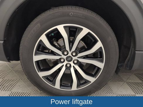Certified 2023 Ford Explorer ST-Line w/ Class IV Trailer Tow Package RWD image 19