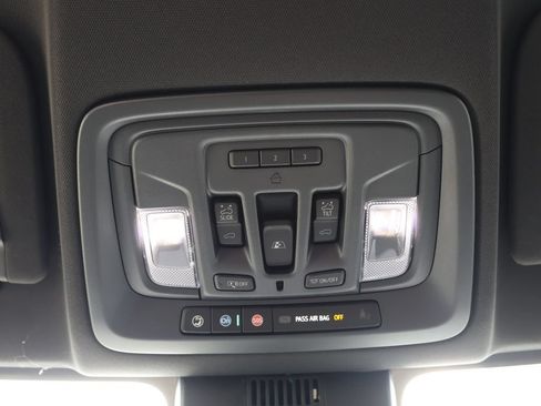 New 2026 Chevrolet Silverado 1500 ZR2 w/ LPO, Dark Essentials Package AWD/4WD image 33