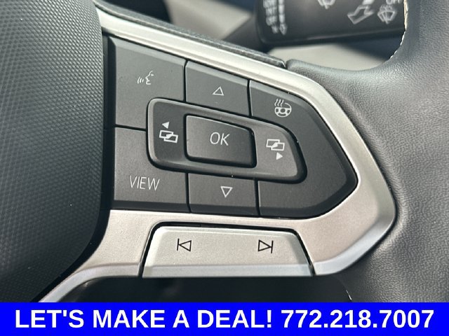Certified 2023 Volkswagen Taos SE w/ Panoramic Sunroof Package FWD image 25