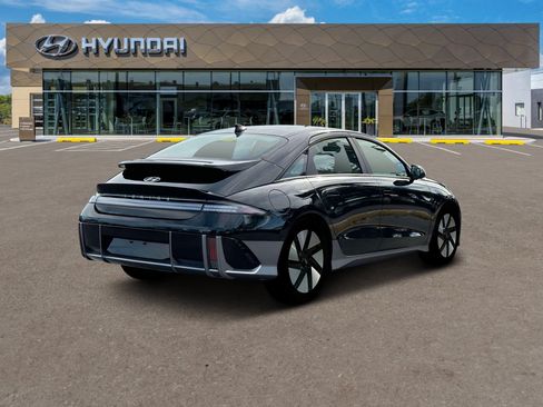 New 2025 Hyundai Ioniq 6 SE AWD/4WD image 7