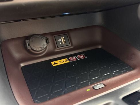 Used 2024 Toyota RAV4 Limited w/ Advanced Technology Package image 21