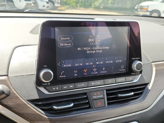 Certified 2024 Nissan Altima 2.5 SV FWD image 27