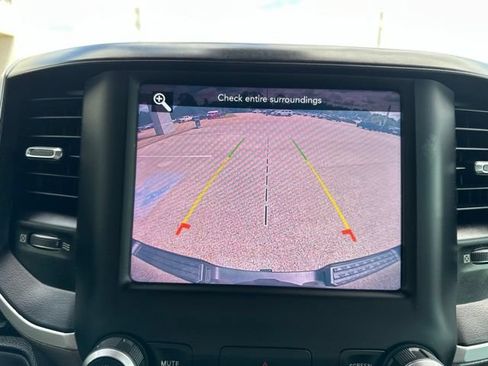 Used 2020 RAM 1500 Big Horn RWD image 16