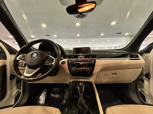 Used 2018 BMW X1 sDrive28i FWD image 25