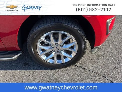 Used 2020 Ford Expedition XLT w/ Equipment Group 202A image 12