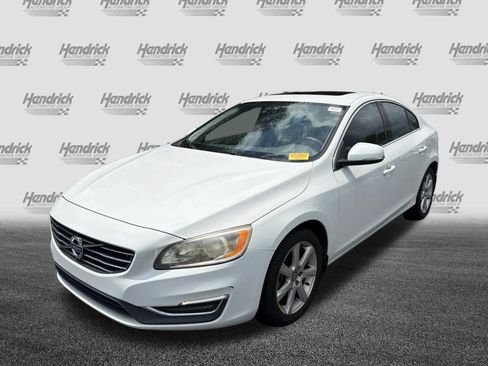 Used 2016 Volvo S60 T5 Premier w/ Climate Package FWD image 5