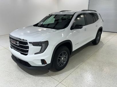 Used 2025 GMC Acadia Elevation