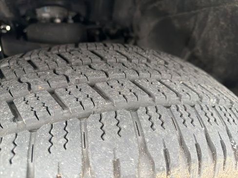 Used 2022 RAM 1500 Express image 24