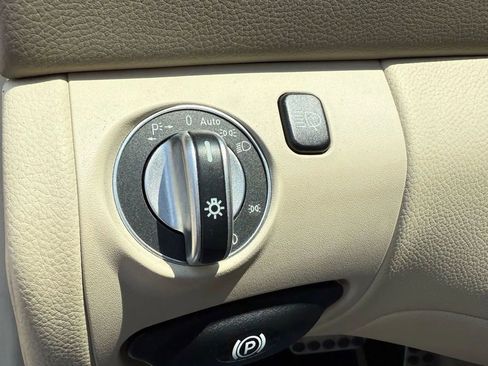 Used 2007 Mercedes-Benz SL 550 image 13