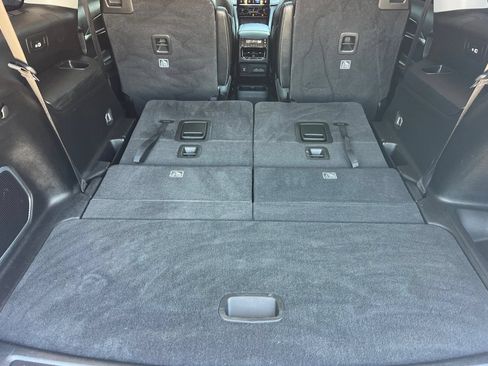Used 2022 Jeep Grand Cherokee L Limited RWD image 21