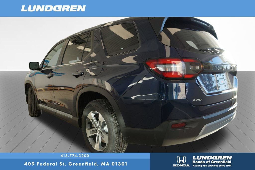 Used 2025 Honda Pilot EX-L image 6