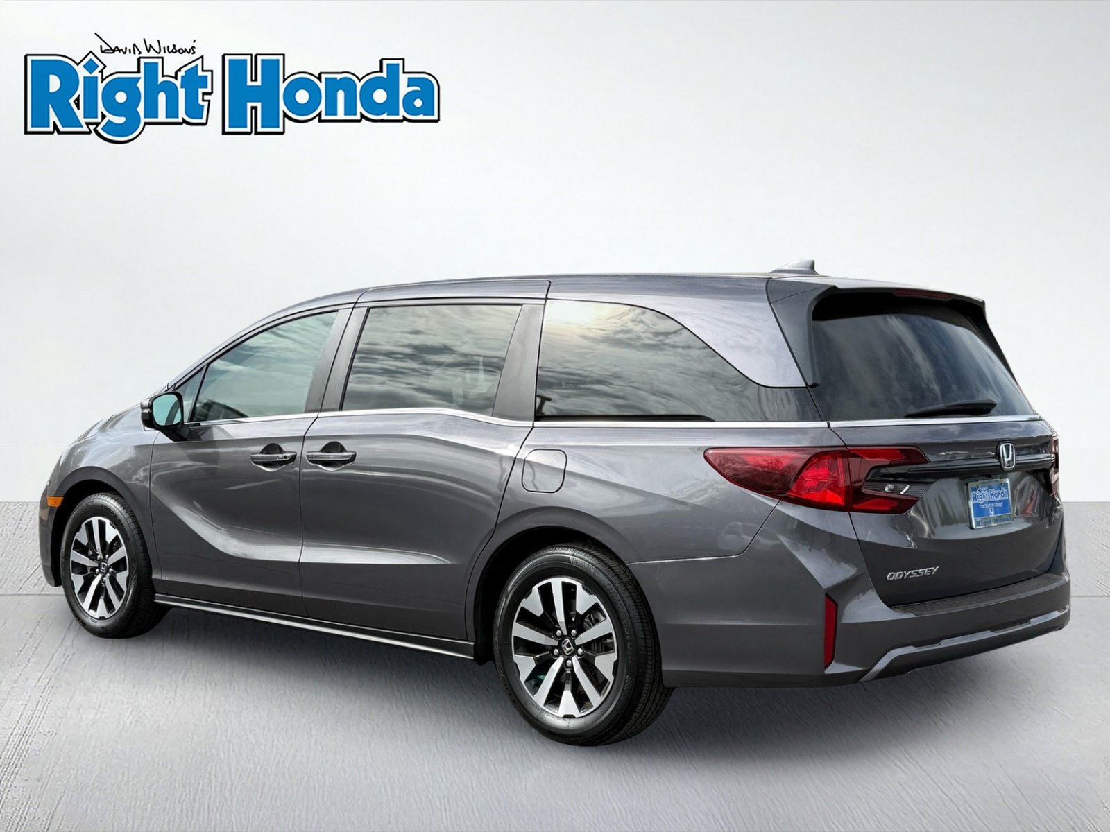 Used 2025 Honda Odyssey EX-L image 4
