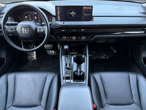 Certified 2025 Honda Accord Sport image 17