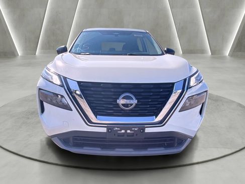 Used 2023 Nissan Rogue S AWD/4WD image 8