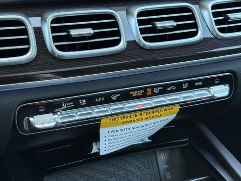 New 2026 Mercedes-Benz GLS 450 4MATIC image 21